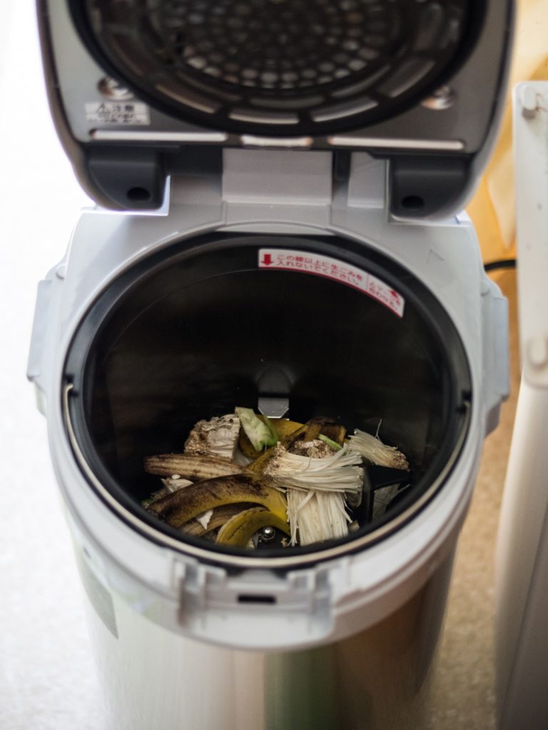 ★Panasonic 電気式生ゴミ処理機 MSN53Sを導入 Mono Ludens