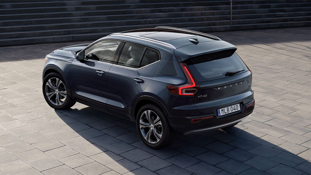 ボルボ　XC40 B4 Rデザイン右リア　センサー ☆世界で一番くわしい？【VOLVO XC40 B4 AWD R-Design】エクステリア